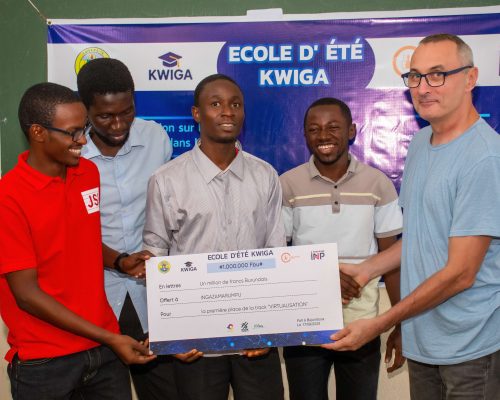 Equipe gagnante de la track "virtualisation"